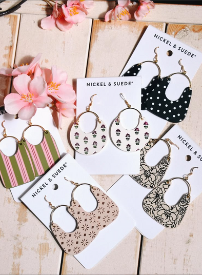 Spring Fashion in Wisconsin: How to Dress for 50°F and Still Feel Seasonal