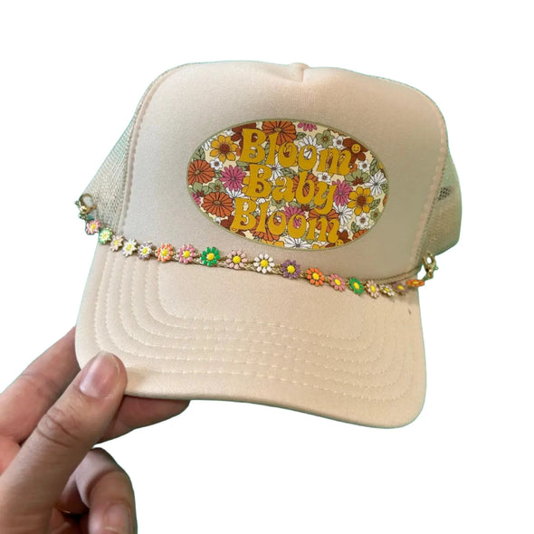 Daisy Trucker Hat Chain