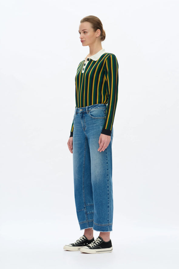 Mid Rise Barrel Leg Jeans