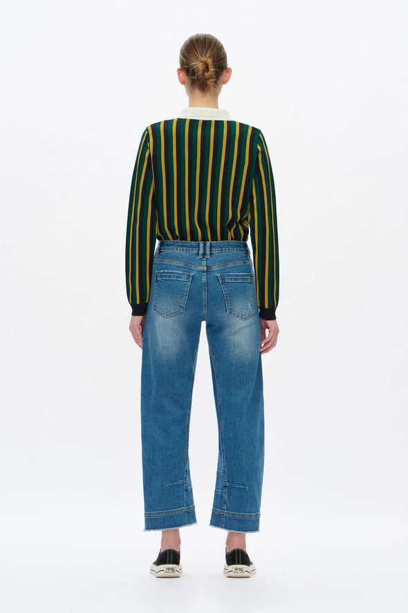 Mid Rise Barrel Leg Jeans