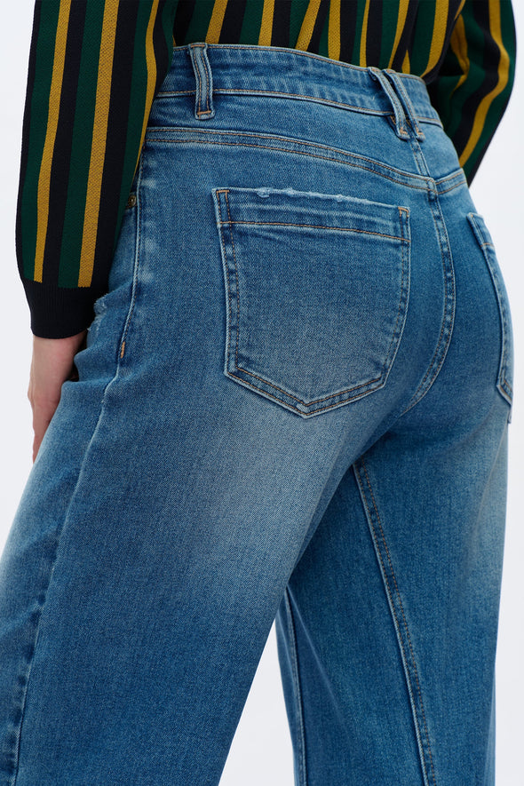 Mid Rise Barrel Leg Jeans