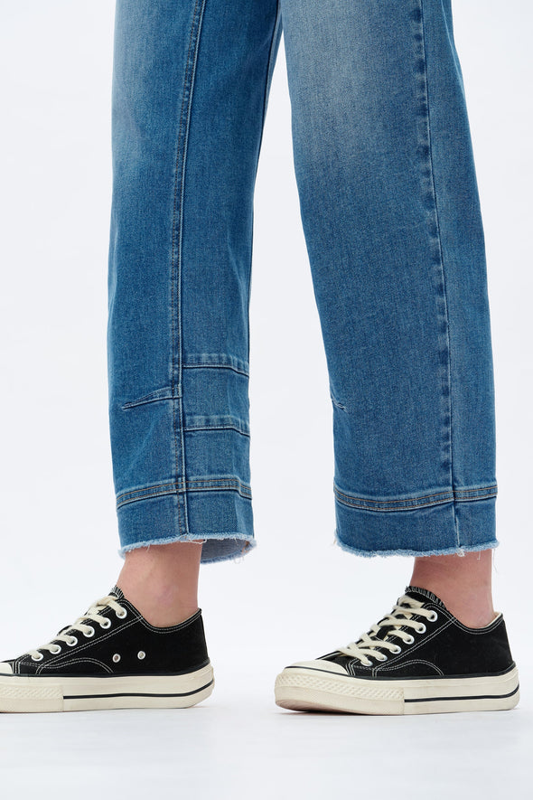 Mid Rise Barrel Leg Jeans