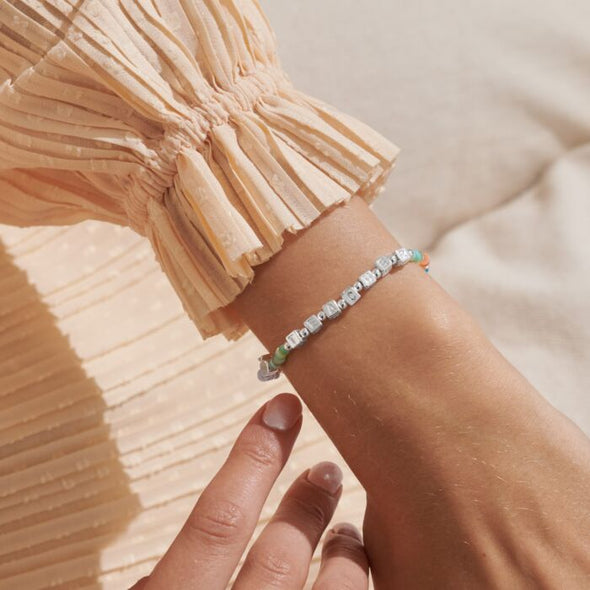 Happy Little Moments 'Best Teacher' Bracelet In Silver Plating