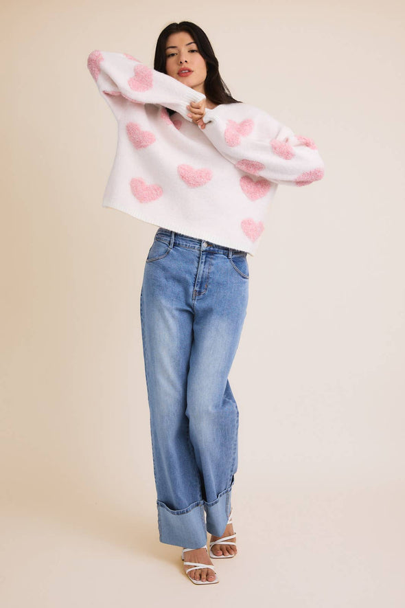 ROUND NECK LONG SLEEVE HEART SWEATER