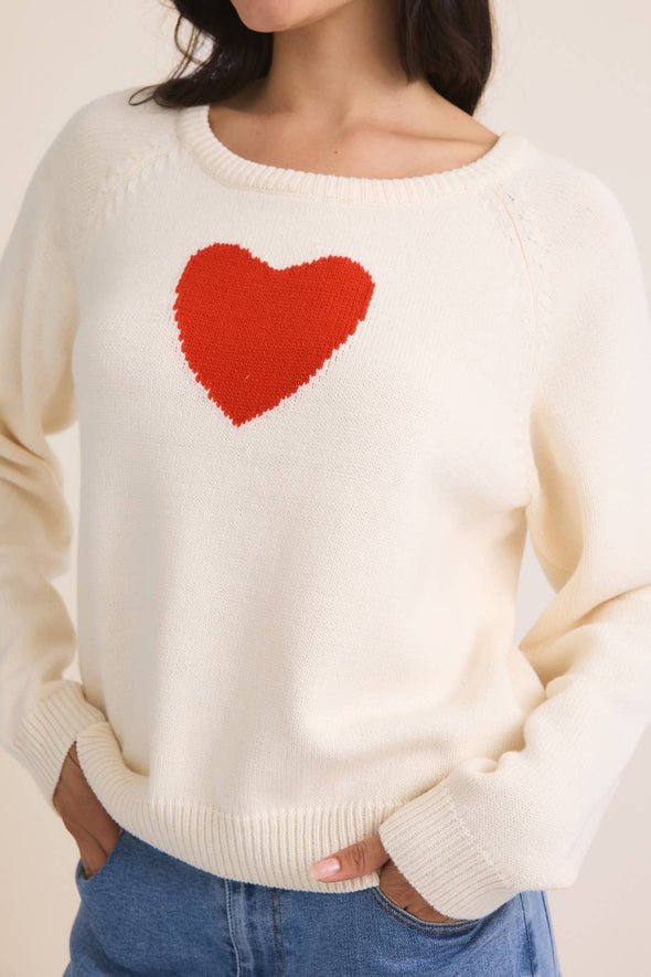 ROUND NECK RAGLAN LONG SLEEVE CHUNKY "HEART" SWEATER